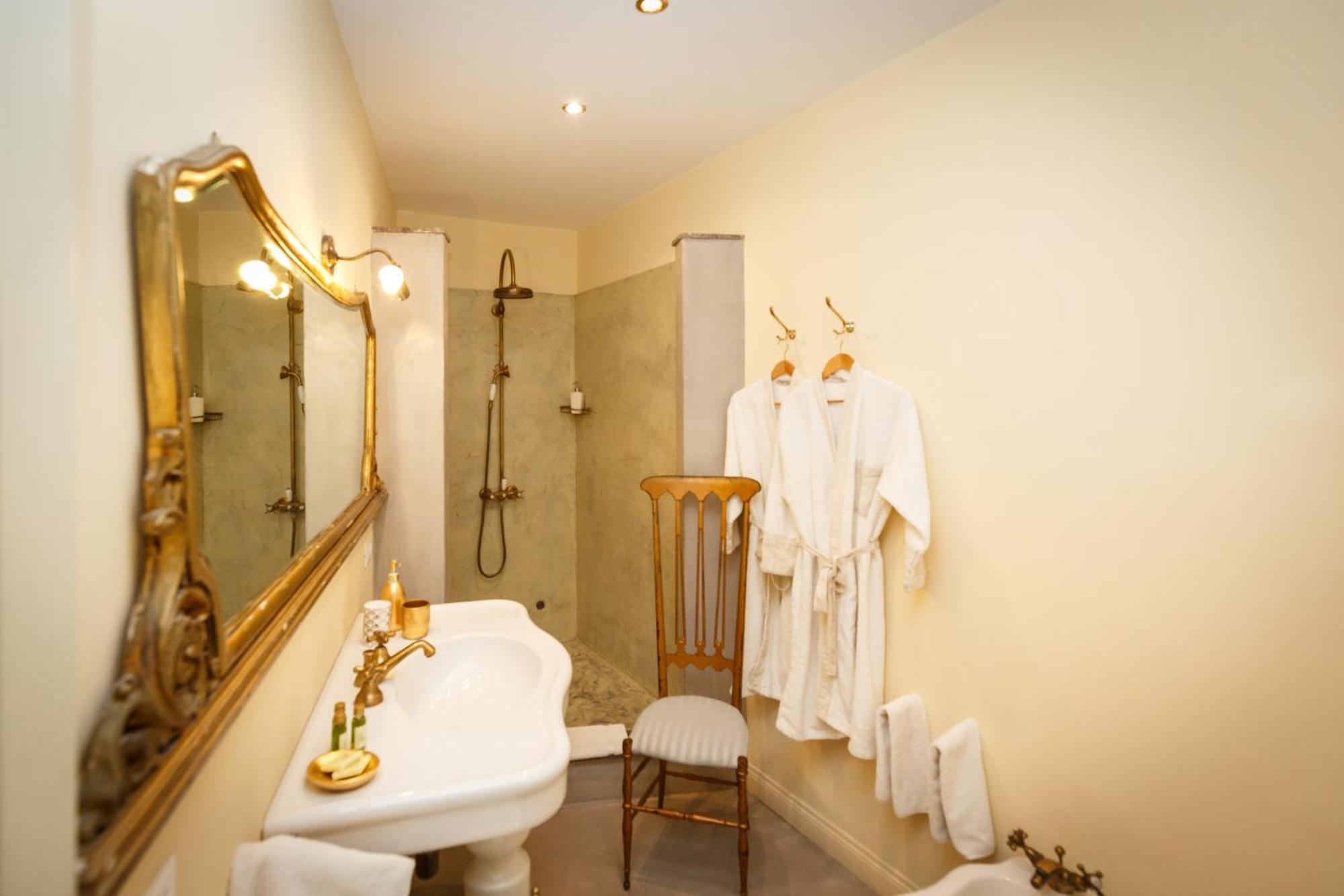 Bb 22 Charming Rooms & Apartments Palermo Eksteriør bilde