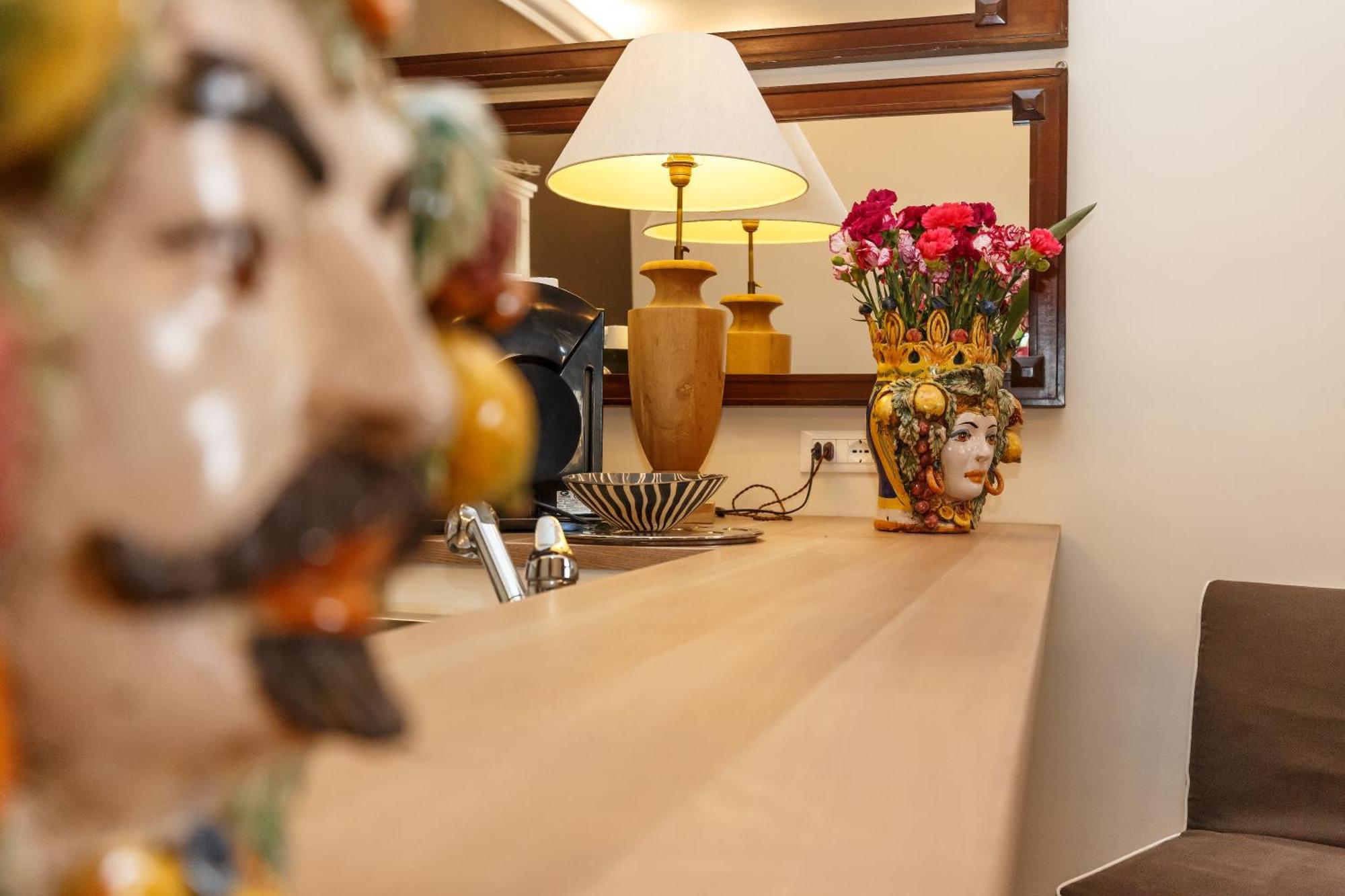 Bb 22 Charming Rooms & Apartments Palermo Eksteriør bilde
